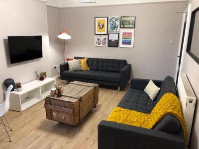 Furnished Double Room available with Own Ensuite  Main Photo
