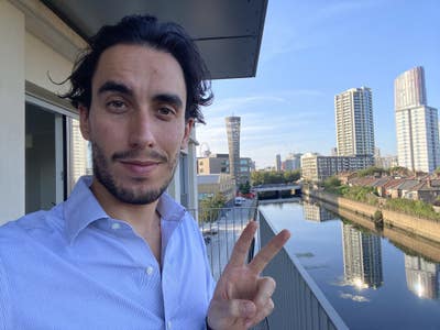 Friendly ex-Londoner seeks short let Main Photo