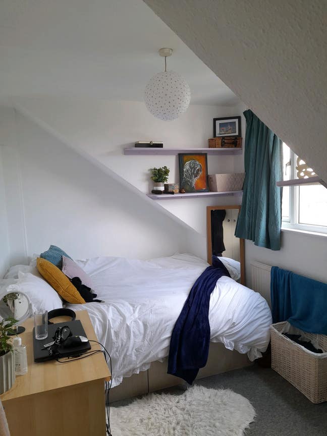 Double &pound;450 pcm (exc bills) Nw11  Main Photo