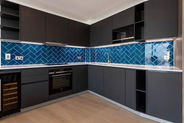 Stunning New Build 2 Bed - Shoreditch! Balcony!  Main Photo