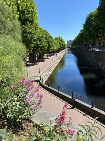 🌿 Spacious Double Room Sublet in Wapping  Main Photo