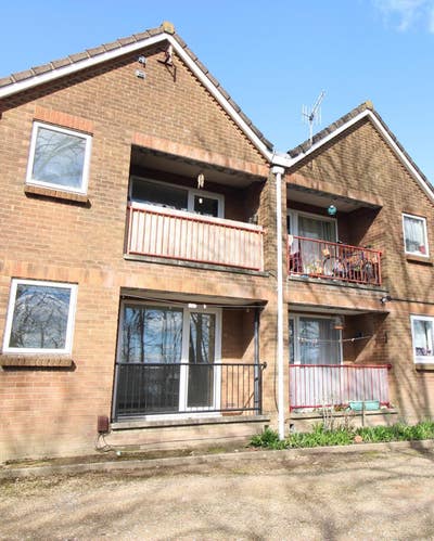 Beautiful 2 Bedroom Flat in Portswood to Rent Main Photo