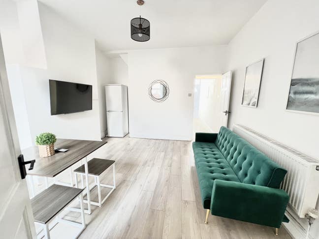 📍15 mins to City  Centre⚡️Bills Inc 🏡 Modern House Main Photo