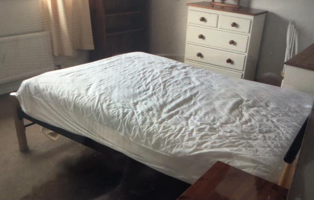 Lovely double bedroom Main Photo