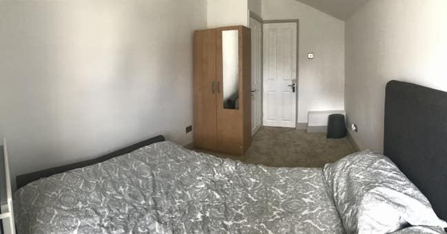 Double Bedroom | Woolwich Main Photo