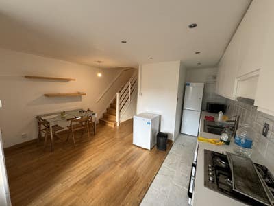 New Flatshare in Canary Wharf - RUN -04/11 Main Photo
