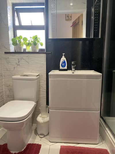 Stunning En-suite Double Room in Hillingdon  Main Photo