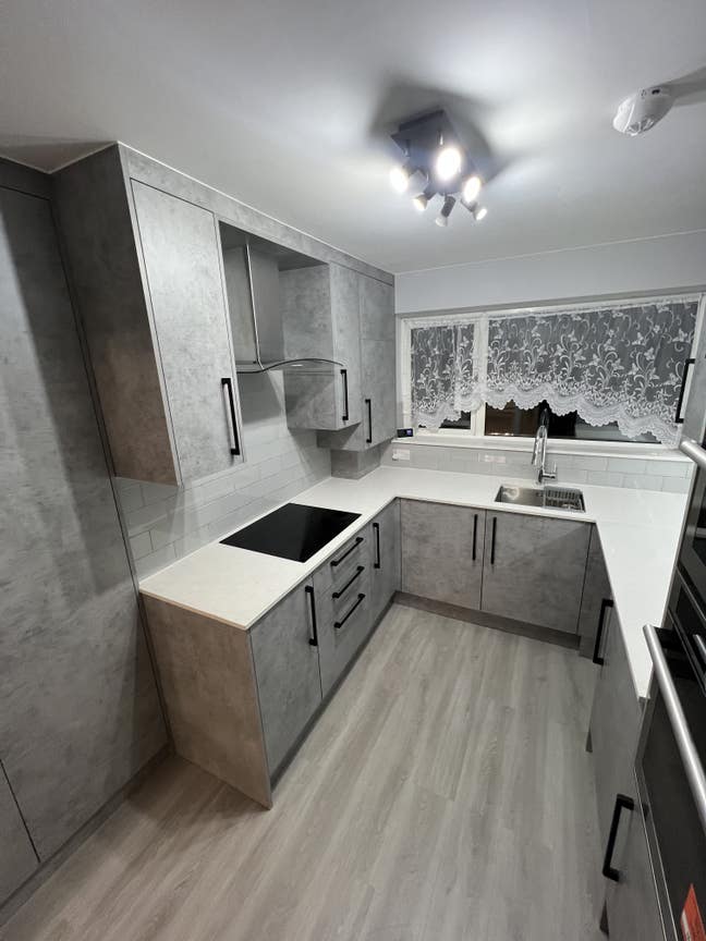 Newly Refurbished Two Double Bedroom Flat Bedfont Main Photo
