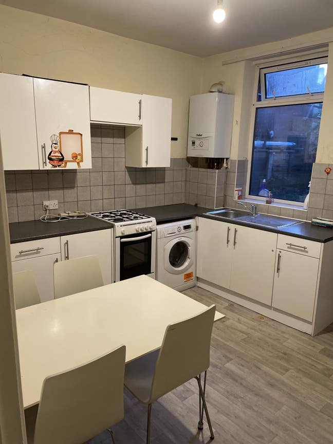 Big Double Room for Single Person  Main Photo
