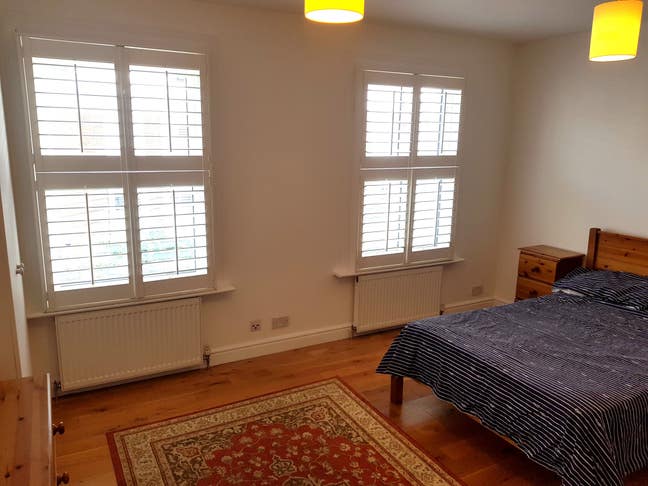 Furnished En`Suite Double Bedroom Main Photo