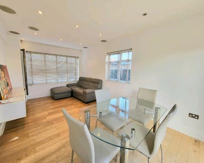 Entire three bedroom house to let  Main Photo