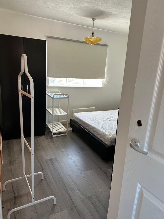 Room in Lighthorne Heath, Leamington. Main Photo