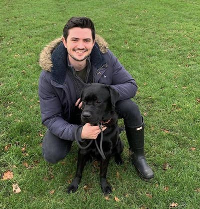 Professional Looking For Social Houseshare Main Photo