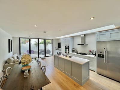 Double room in Fulham Main Photo