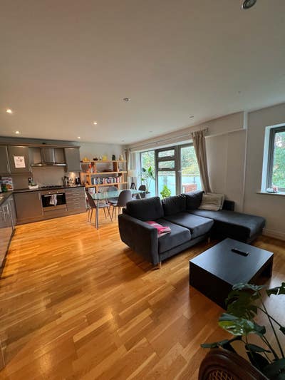 En-suite Double Room for rent  in Rotherhithe Main Photo