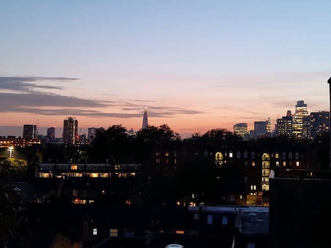 Fabulous double room in a 2 bedroom apartment  Main Photo