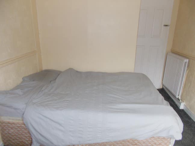 Avaiillable now. Double room 490 per month. Main Photo