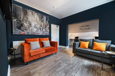 Modern Houseshare Main Photo