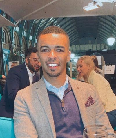 My name is Luke I work in the city at a creat... Main Photo