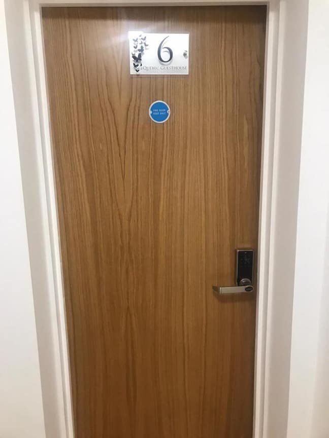 Single occupancy room to let 30sqm with en-suite Main Photo