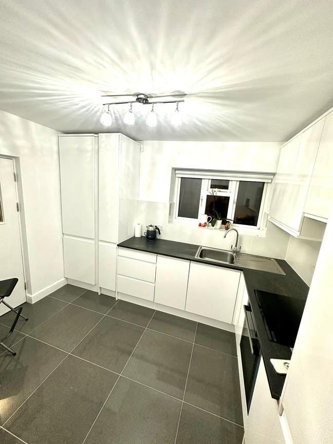  Newly Refurbished Double Room Available!  Main Photo