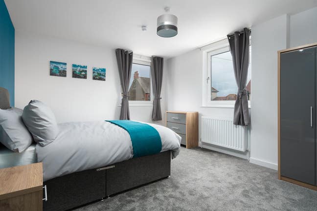 Zero Deposit...Rooms to Let in High Spec Property Main Photo