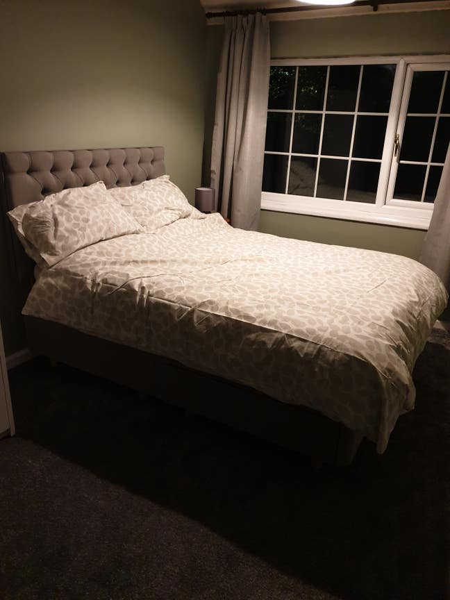 Double bedroom Main Photo