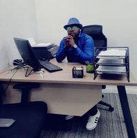 45 year old female ,looking for small single room Main Photo