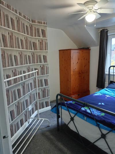 Large furnished double bedroom  Main Photo