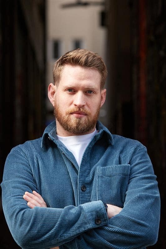 Seeking Weekday Let on Bristol to London Route. Main Photo