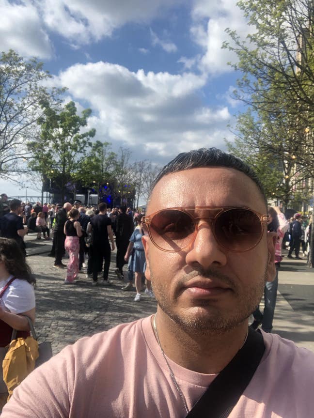 Looking to rent a place with two double rooms! Main Photo