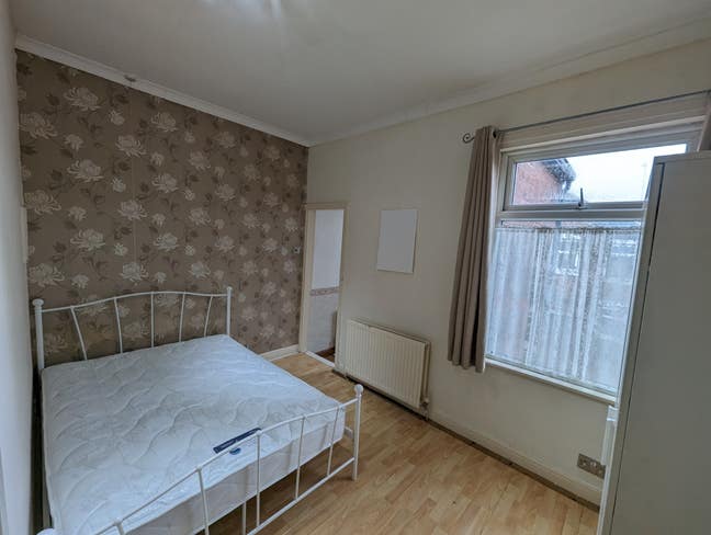 Ensuite rooms all bills Main Photo