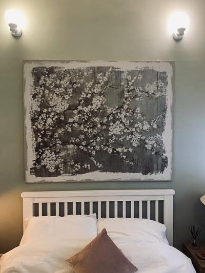 Double room availble Mon-Fri w/off street parking Main Photo