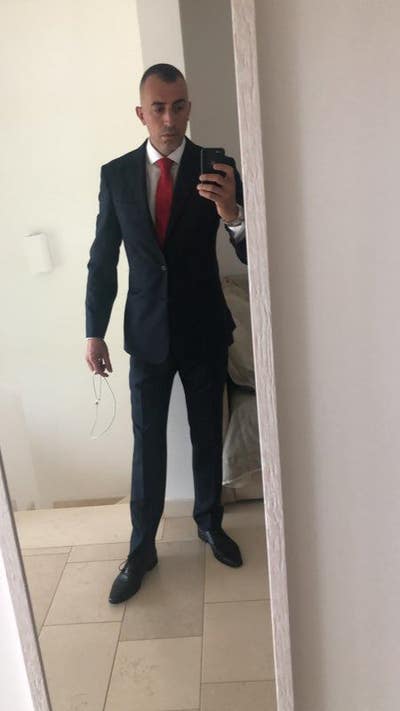 Professional Male seeks a double room  Main Photo