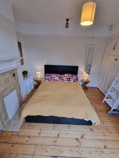 Room in Shared House Main Photo