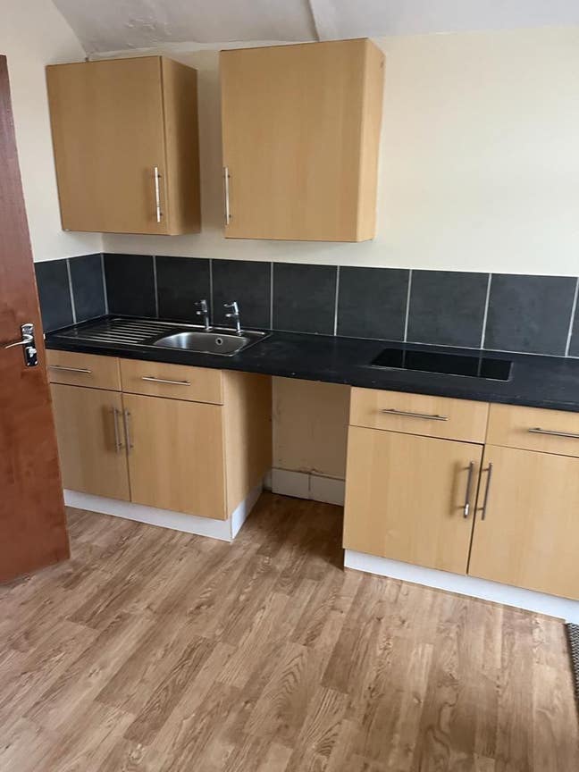 Studio flat in Tooting, Most bills included  Main Photo