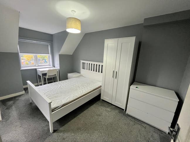Superb En suite room - orchard Park. Bills inc Main Photo