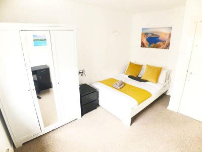 Hutchings Wharf - Room Available  Main Photo