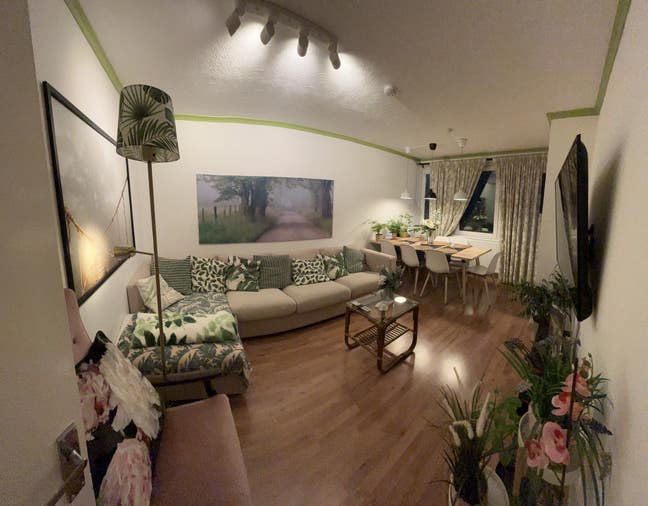 Bright Spare Room   Near London Bridge Main Photo