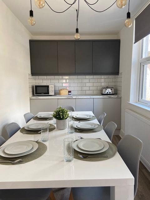 Super Central Location, Double En-suite Room Main Photo