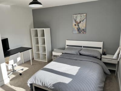 Double room, close to AWE and green park  Main Photo