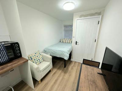 Compact Studio Room Main Photo