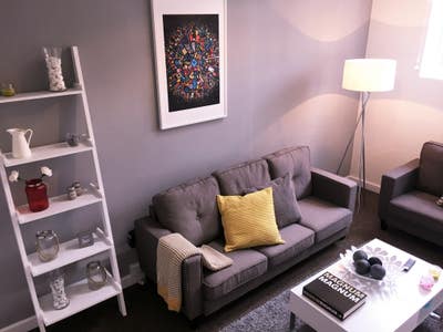 Amazing room in Great house by river Main Photo