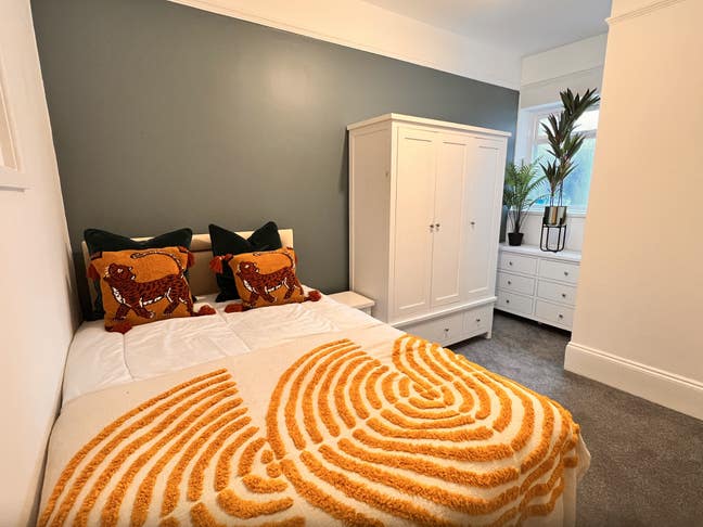 Room in House Share Main Photo