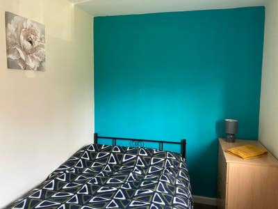 🏡🚨Room Available Near Winchester Town🏡🚨1Kp Main Photo
