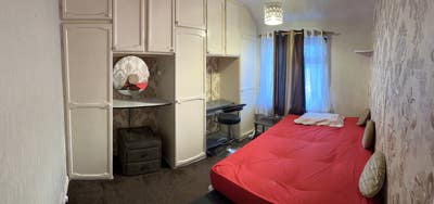 Double bedroom Main Photo