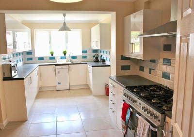 DBL with own lounge! nr Hllngdn Hosp&Stck Park  Main Photo