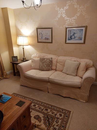 Double room with En Suite shower room  Main Photo