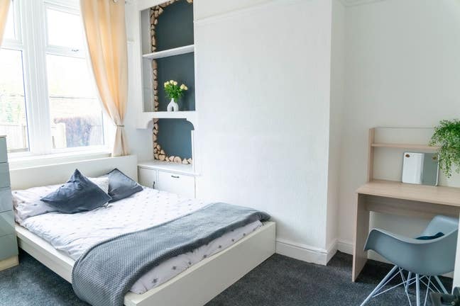 Simply stunning brand new furnished room Main Photo