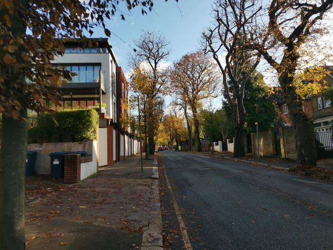 Looking for a room asap  Main Photo